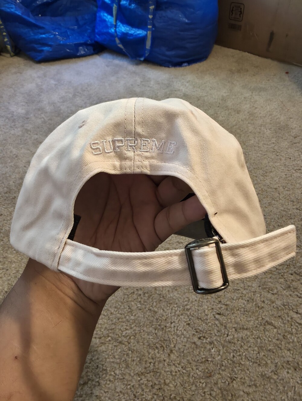 Supreme - Picture 2 of 4